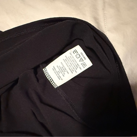 Women’s size small long sleeve Blouse. Cece - Picture 6 of 6